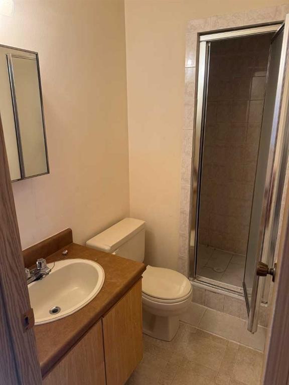 1-7-2515 First Avenue Nw, Calgary, AB - Indoor Photo Showing Other Room