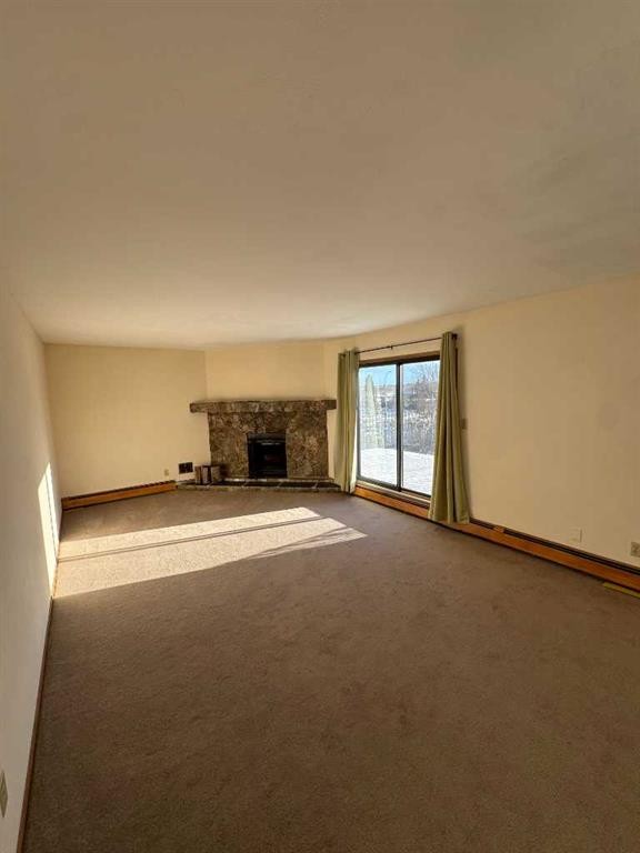 1-7-2515 First Avenue Nw, Calgary, AB - Indoor Photo Showing Other Room