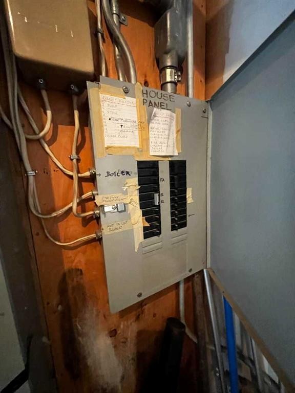 1-7-2515 First Avenue Nw, Calgary, AB - Outdoor With View