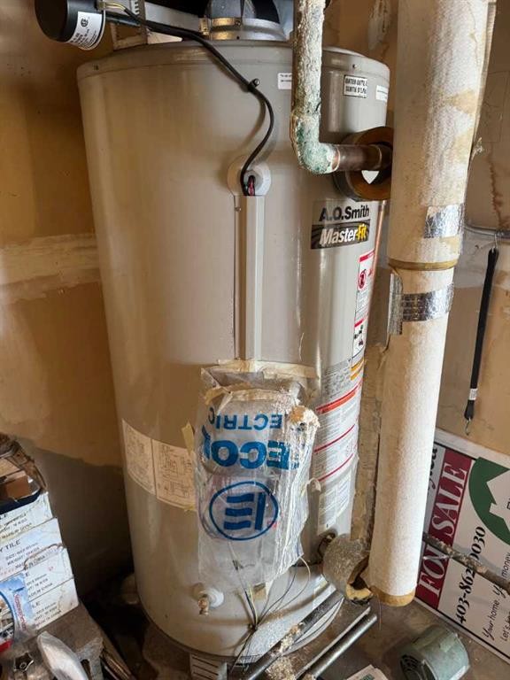 1-7-2515 First Avenue Nw, Calgary, AB - Indoor Photo Showing Basement