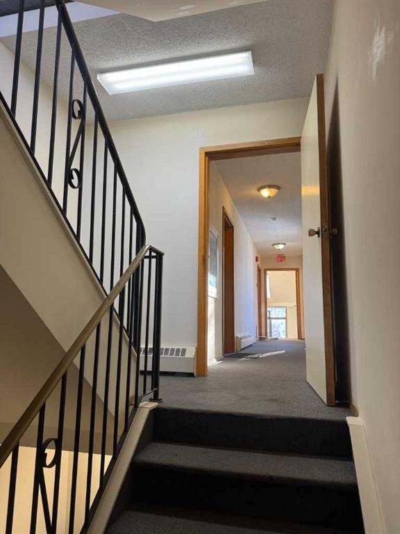 1-7-2515 First Avenue Nw, Calgary, AB - Indoor