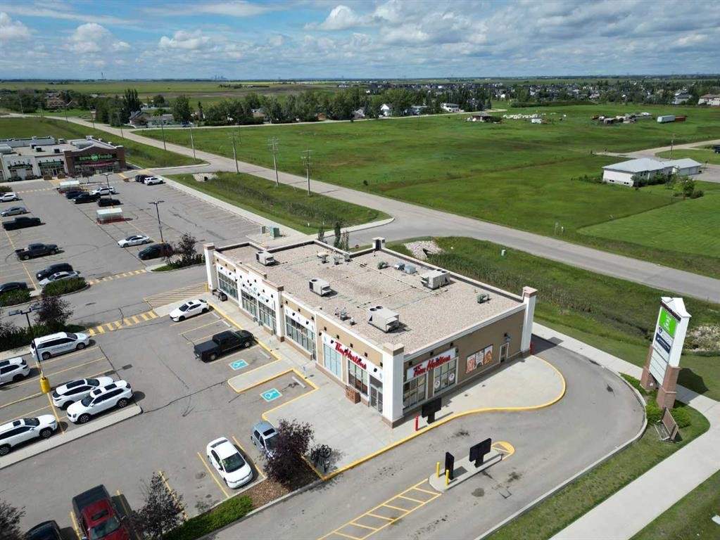 40 Mckinnon Street Nw, Langdon, AB - Outdoor With View