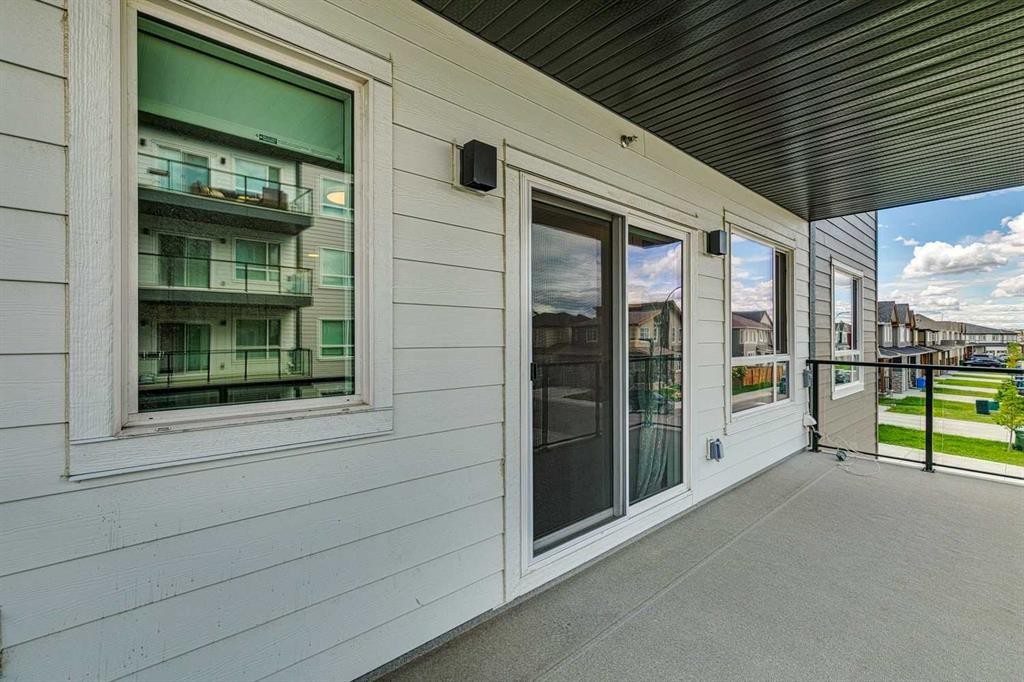 3204-33 Carringham Gate Nw, Calgary, AB - Outdoor With Balcony With Exterior