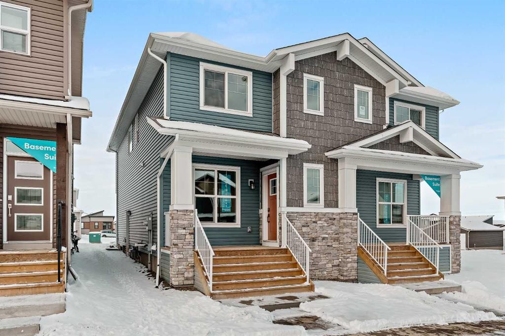 15 Herron Walk Ne, Calgary, AB - Outdoor With Facade