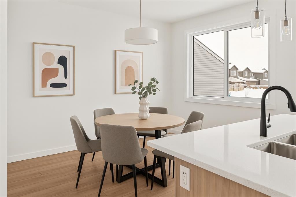 15 Herron Walk Ne, Calgary, AB - Indoor Photo Showing Dining Room