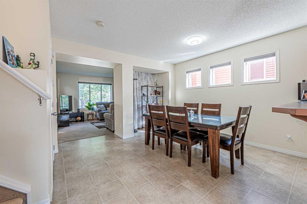 9249 Saddlebrook Drive Ne, Calgary, AB - Indoor Photo Showing Dining Room