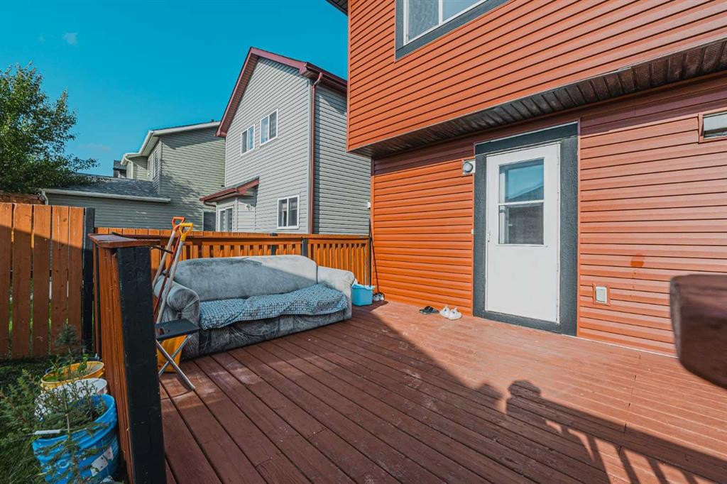 9249 Saddlebrook Drive Ne, Calgary, AB - Outdoor With Deck Patio Veranda With Exterior