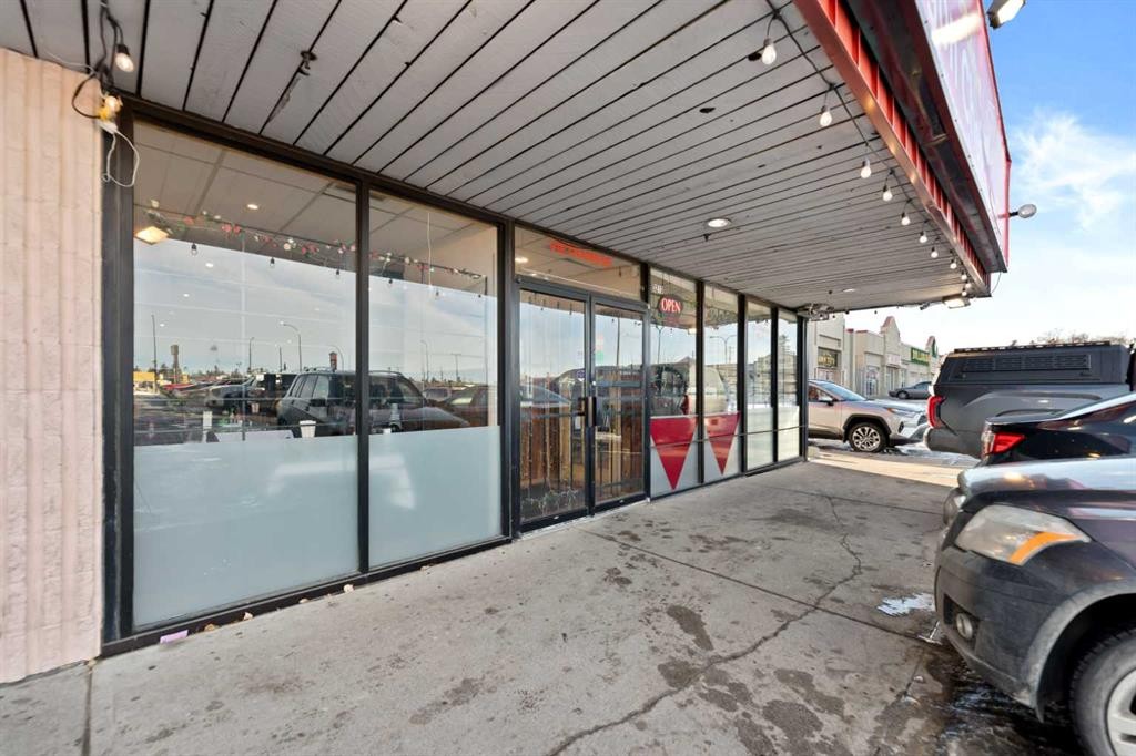 3213 17 Avenue Se, Calgary, AB