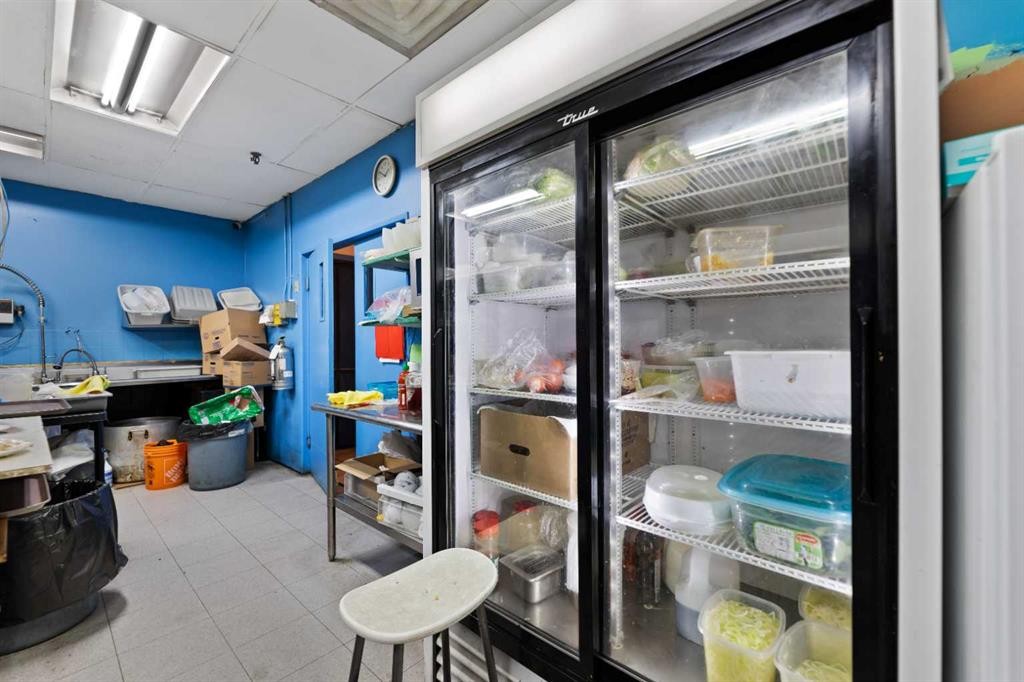 3213 17 Avenue Se, Calgary, AB