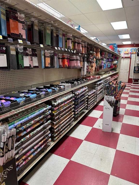 123 Dollar Store Branch Sw, Calgary, AB