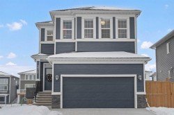 271 Chelsea Heath Chestermere, AB T1X 2N4
