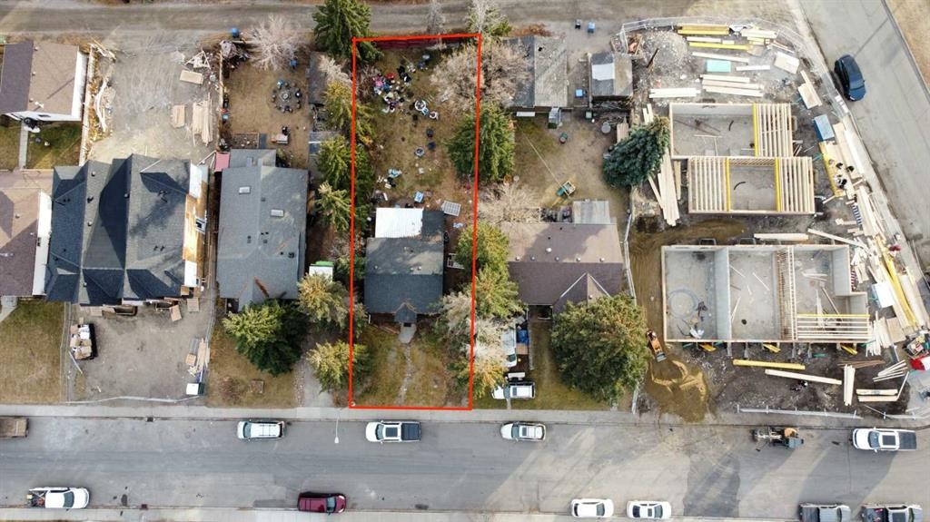 6435 33 Avenue Nw, Calgary, AB -