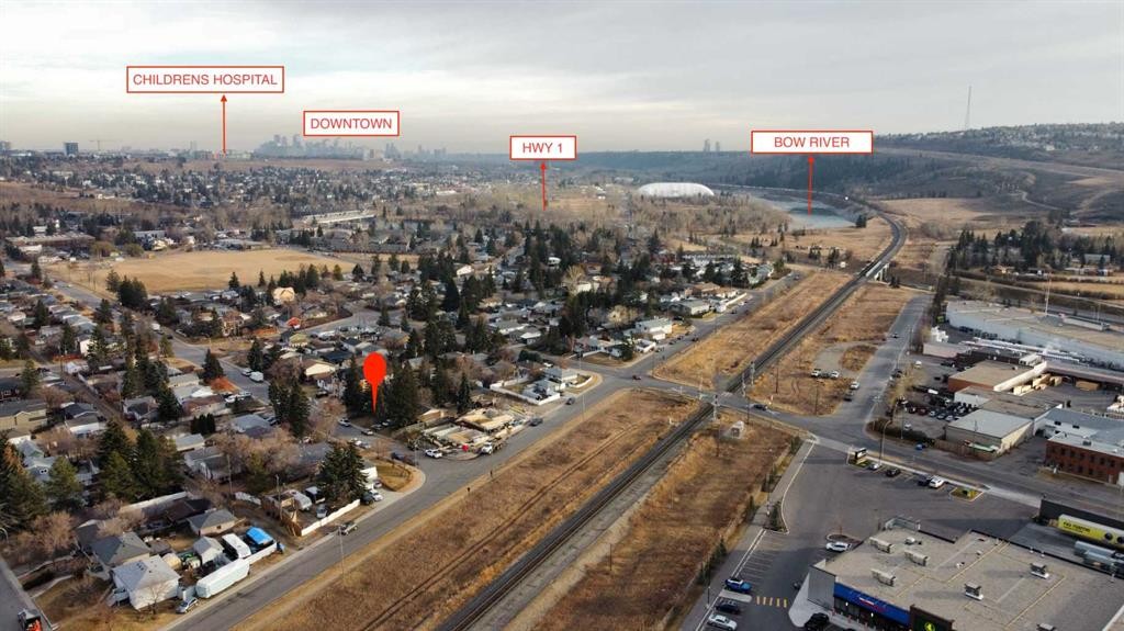 6435 33 Avenue Nw, Calgary, AB - Outdoor With View