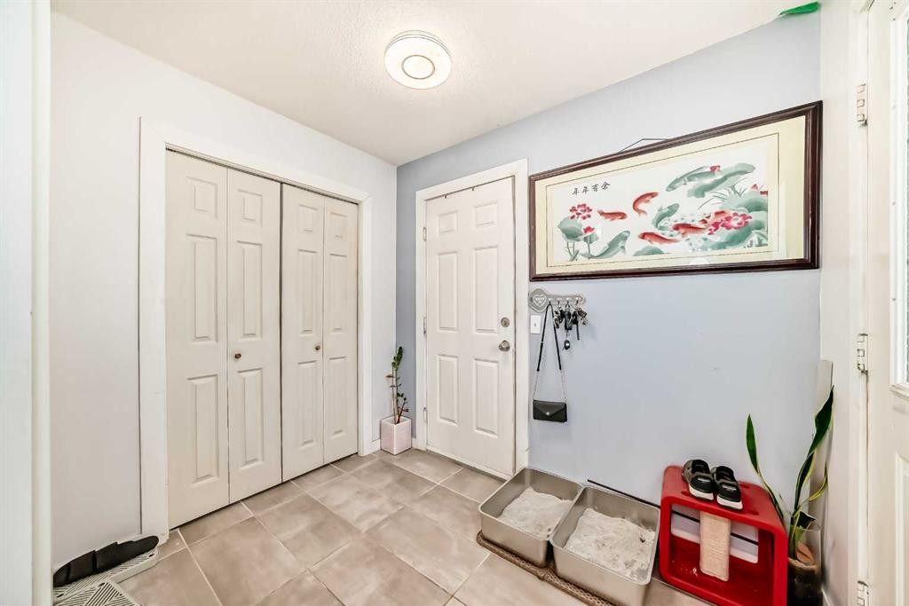 128-7707 Martha'S Haven Park Ne, Calgary, AB - Indoor Photo Showing Other Room