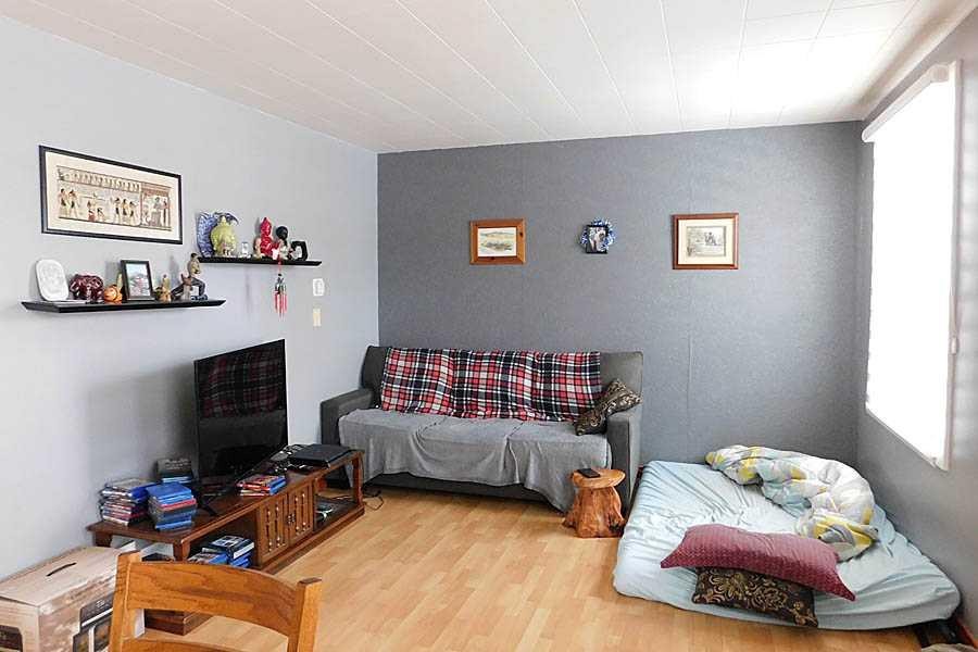 211 52 Avenue East, Claresholm, AB - Indoor