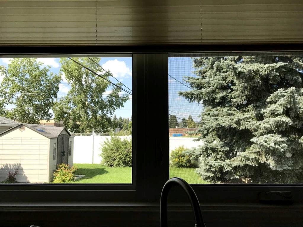 5232 44 Avenue Nw, Calgary, AB -