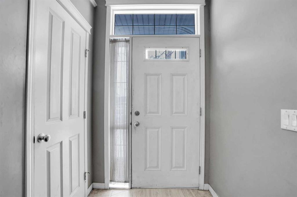 250 Martinwood Place Ne, Calgary, AB - Indoor Photo Showing Other Room