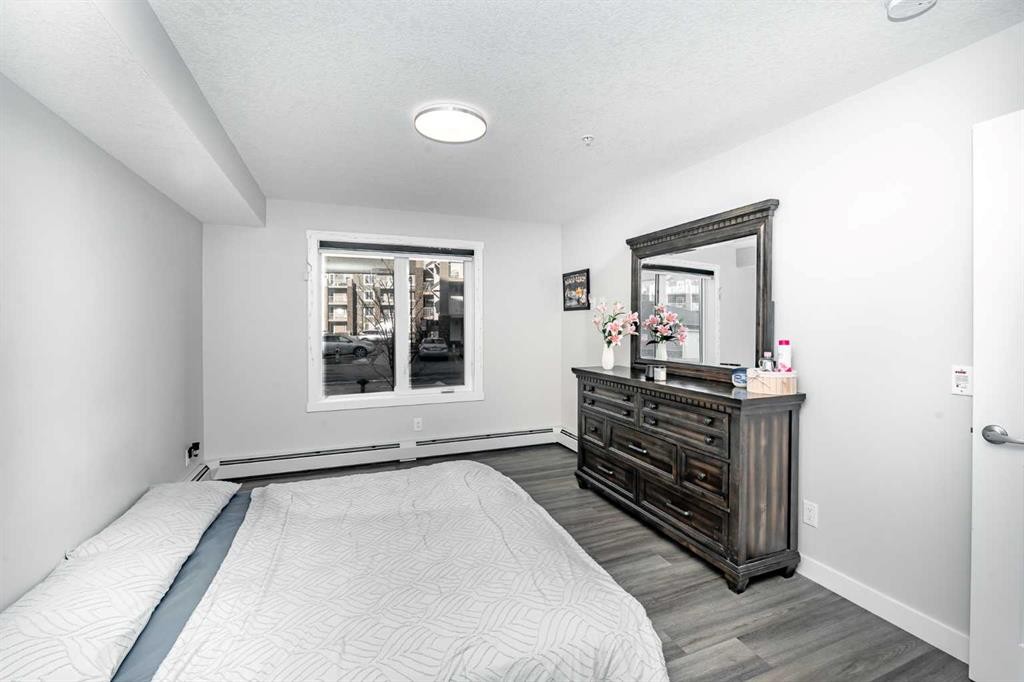 2104-6118 80 Avenue Ne, Calgary, AB - Indoor Photo Showing Bedroom