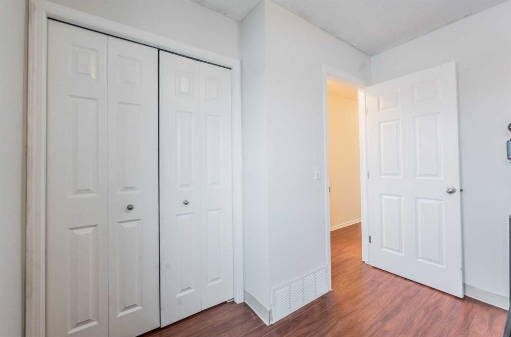 913 Taradale Drive Ne, Calgary, AB - Indoor Photo Showing Other Room