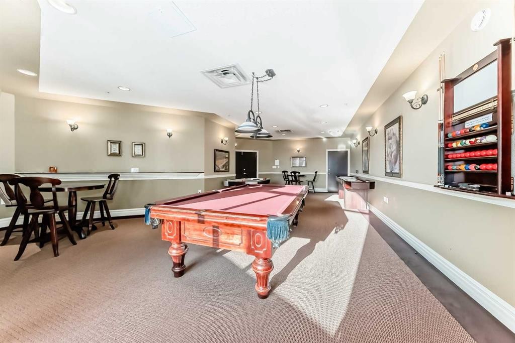 708-1726 14 Avenue Nw, Calgary, AB - Indoor Photo Showing Other Room