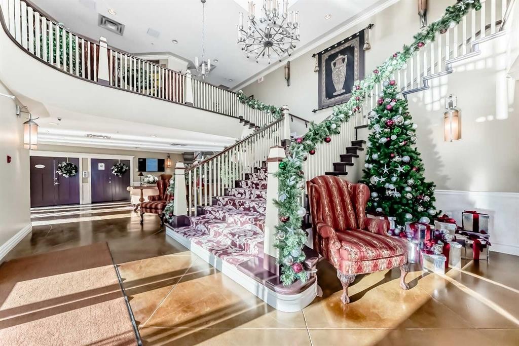 708-1726 14 Avenue Nw, Calgary, AB - Indoor Photo Showing Other Room