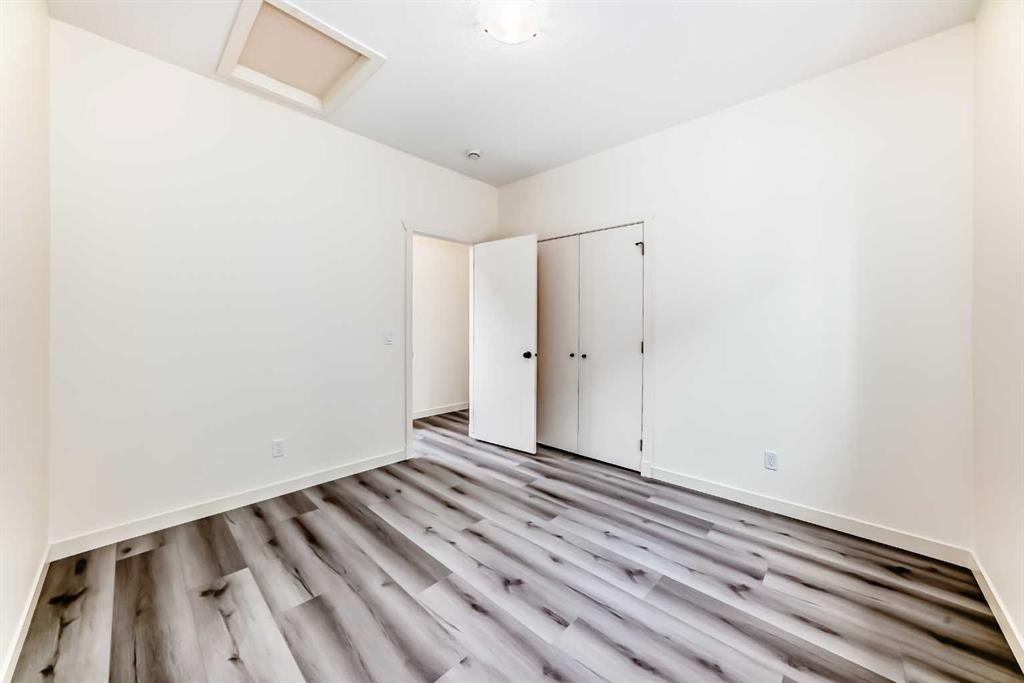2006 37 Street Se, Calgary, AB - Indoor Photo Showing Other Room