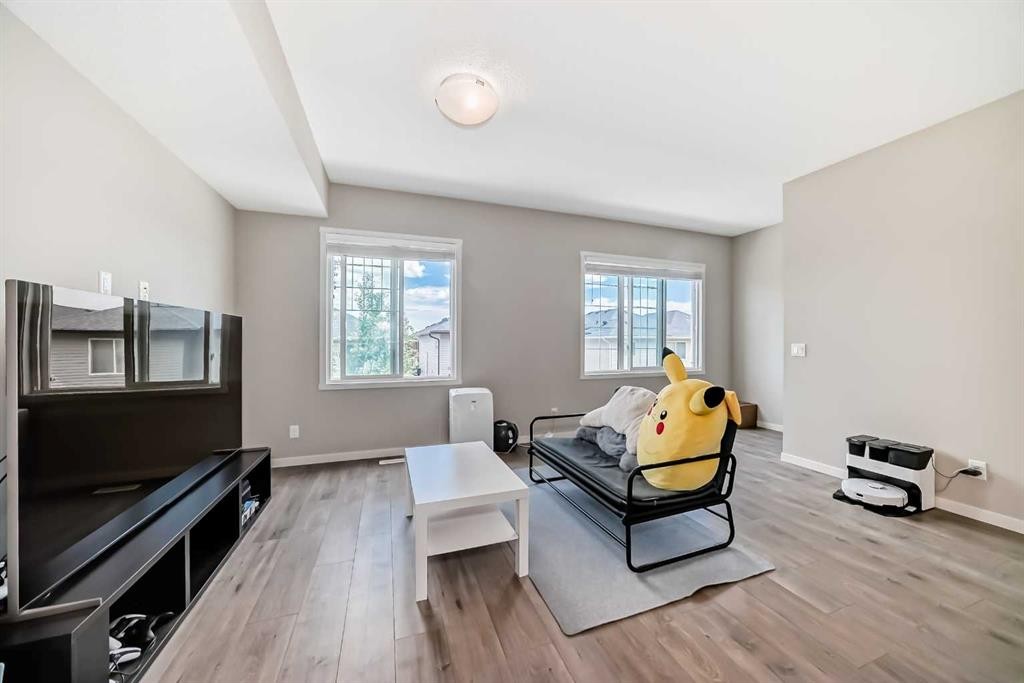 621 Nolanlake Villas Nw, Calgary, AB - Indoor Photo Showing Other Room