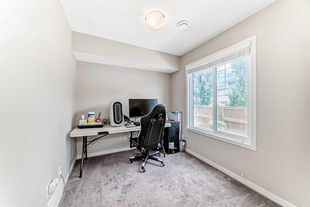 621 Nolanlake Villas Nw, Calgary, AB - Indoor Photo Showing Office