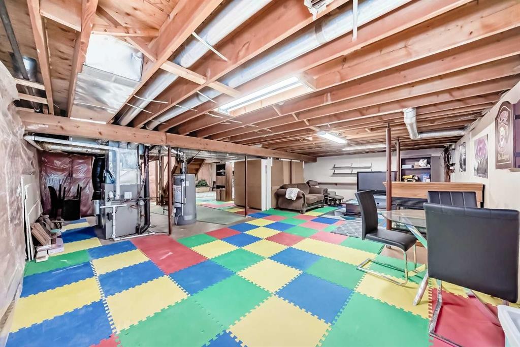 19 Mchugh Place Ne, Calgary, AB - Indoor Photo Showing Basement