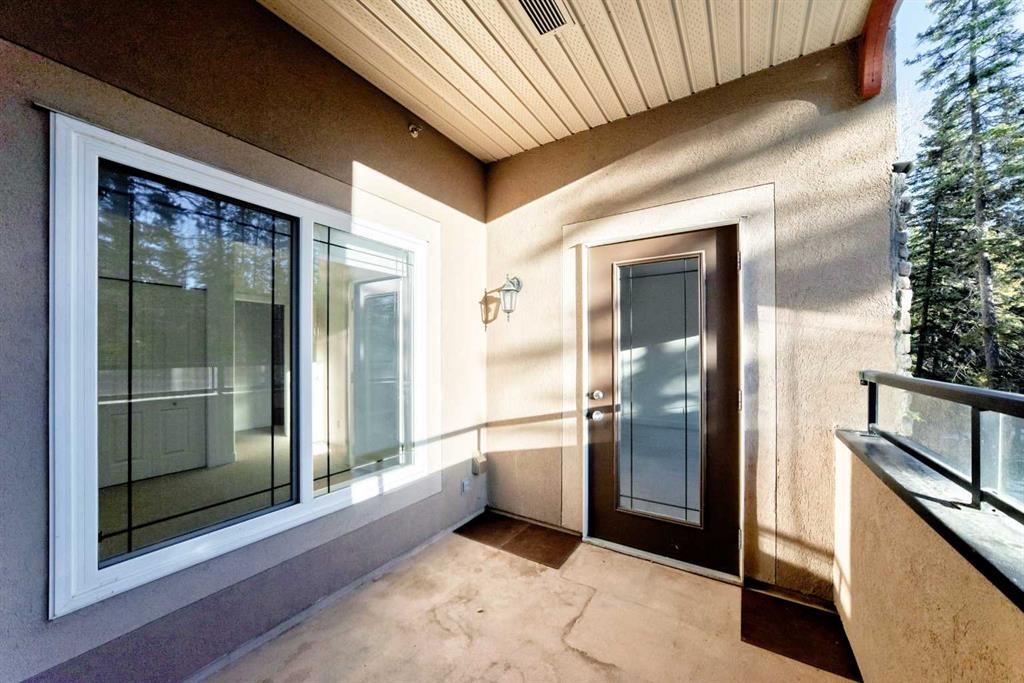 213-10 Discovery Ridge Close Sw, Calgary, AB - Outdoor With Exterior