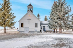 192016 Highway 547 Highway Rural Foothills County, AB T0J 0V0