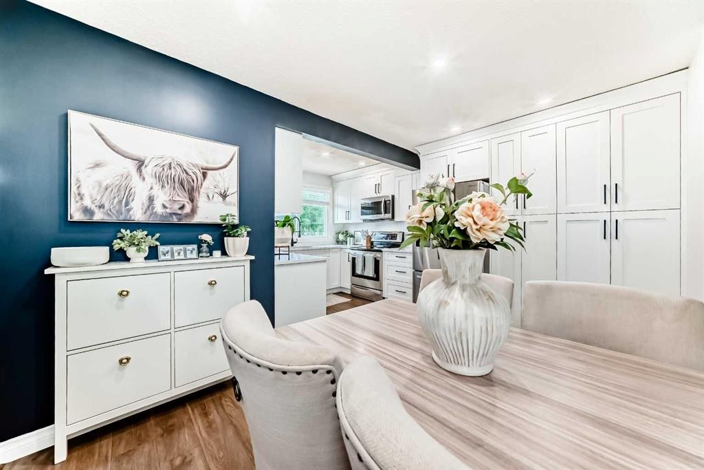 70-7205 4 Street Ne, Calgary, AB - Indoor