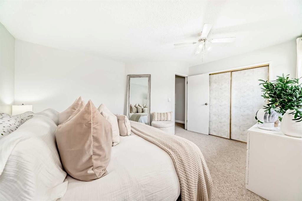 70-7205 4 Street Ne, Calgary, AB - Indoor Photo Showing Bedroom