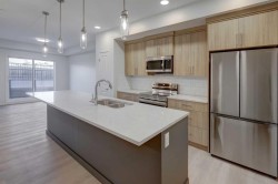 119-245 Edith Place NW Calgary, AB T3R 2C9