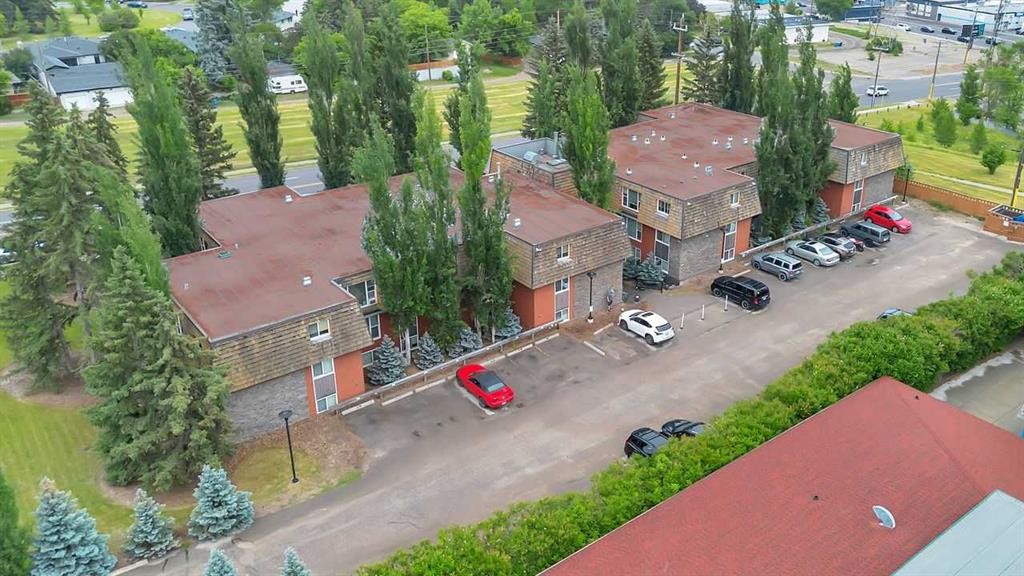 209-315 50 Avenue Sw, Calgary, AB - Outdoor