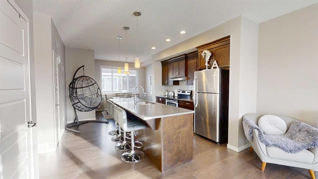 165 Panatella Square Nw, Calgary, AB - Indoor Photo Showing Kitchen