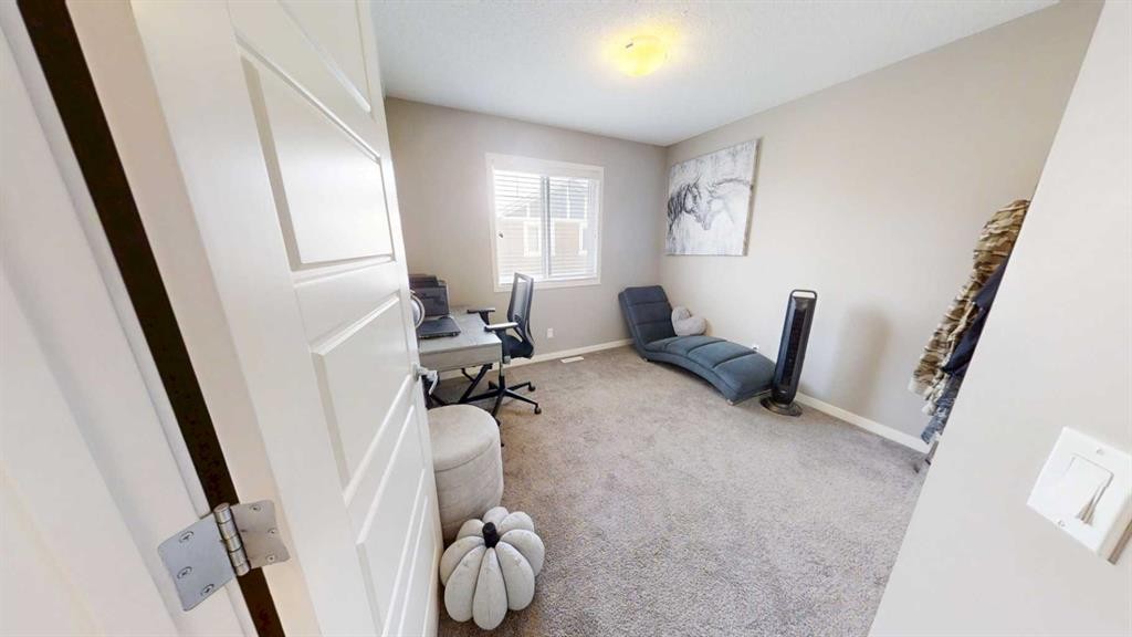 165 Panatella Square Nw, Calgary, AB - Indoor