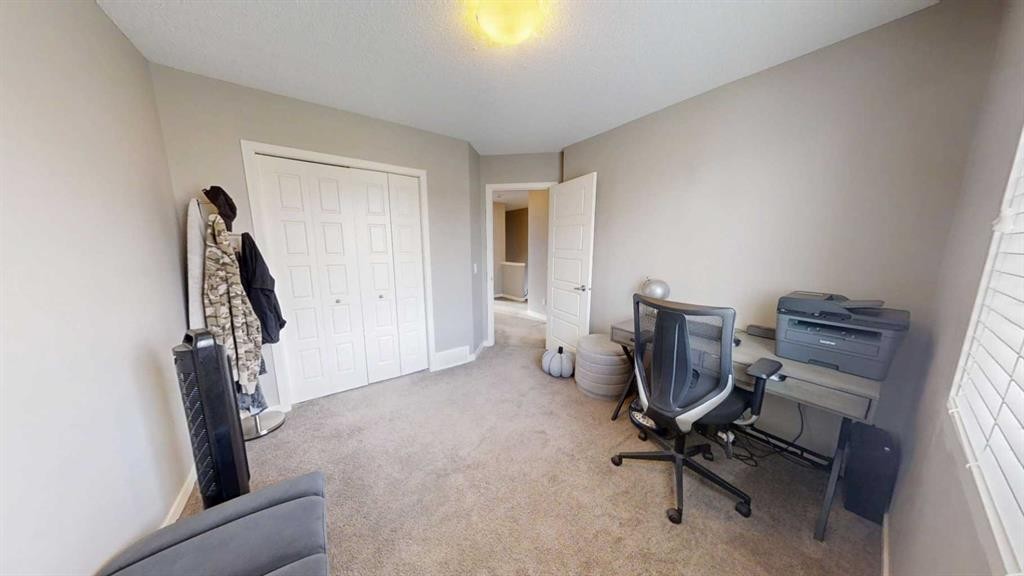 165 Panatella Square Nw, Calgary, AB - Indoor