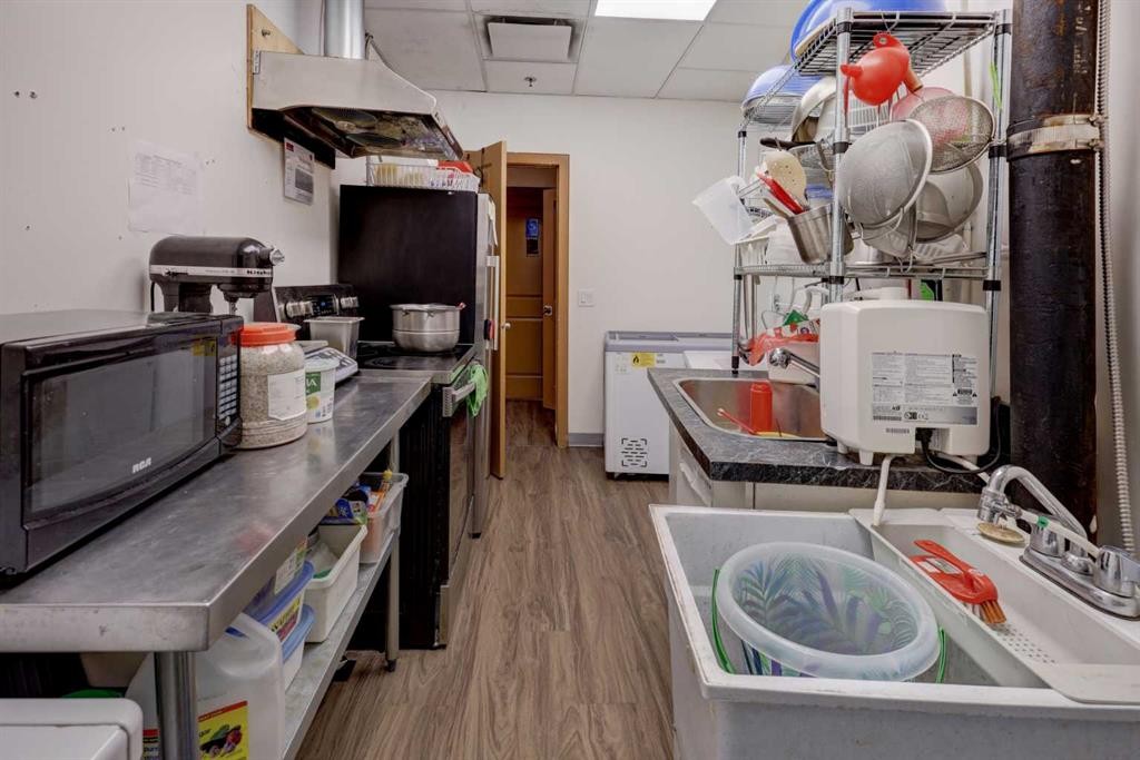 101-128 2 Avenue Se, Calgary, AB