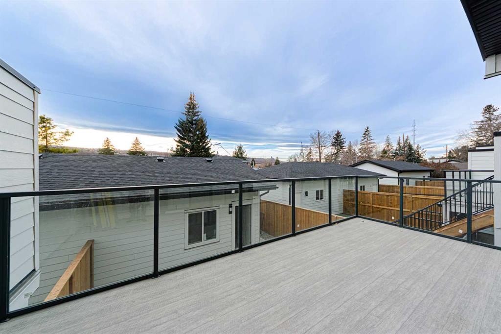 5003 21 Avenue Nw, Calgary, AB - Outdoor With Exterior