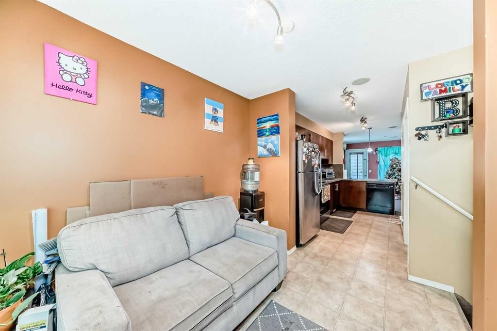 244 Saddlebrook Point Ne, Calgary, AB - Indoor