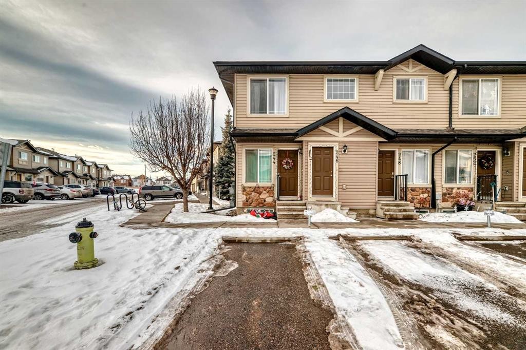244 Saddlebrook Point Ne, Calgary, AB - Outdoor With Facade
