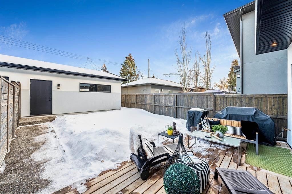 3316 41 Street Sw, Calgary, AB - Outdoor With Deck Patio Veranda With Exterior