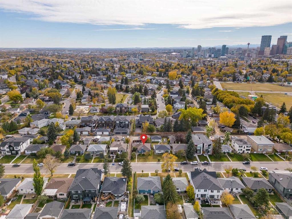 1131 15 Avenue Ne, Calgary, AB - Outdoor With View