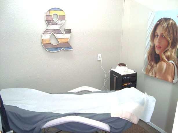 319 Main Street, Trochu, AB