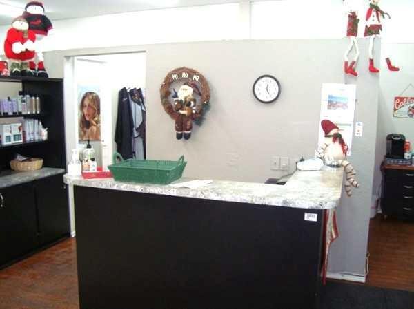 319 Main Street, Trochu, AB