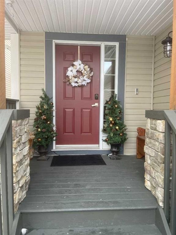 2117 Reunion Boulevard Nw, Airdrie, AB - Outdoor With Exterior