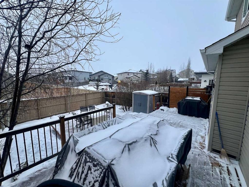 2117 Reunion Boulevard Nw, Airdrie, AB - Outdoor