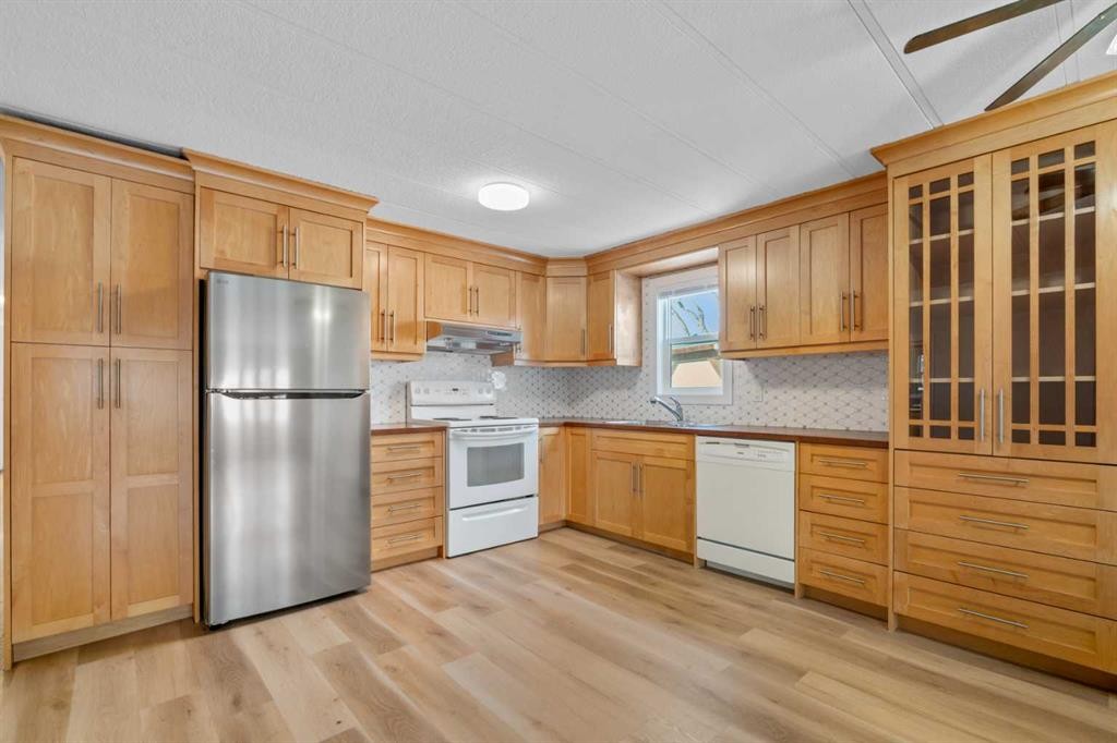 40-6724 17 Avenue Se, Calgary, AB