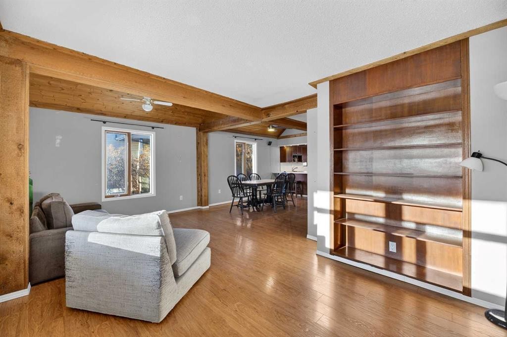 4806 49 Street, Olds, AB - Indoor